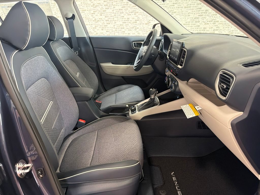 New 2026 Hyundai Venue SEL FWD image 11