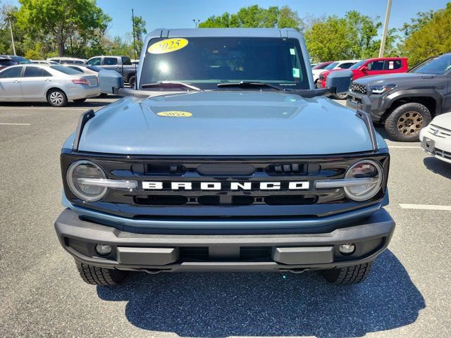 Used 2025 Ford Bronco Outer Banks AWD/4WD image 15