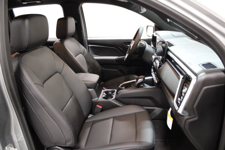 New 2026 GMC Canyon Elevation w/ Convenience Package image 29