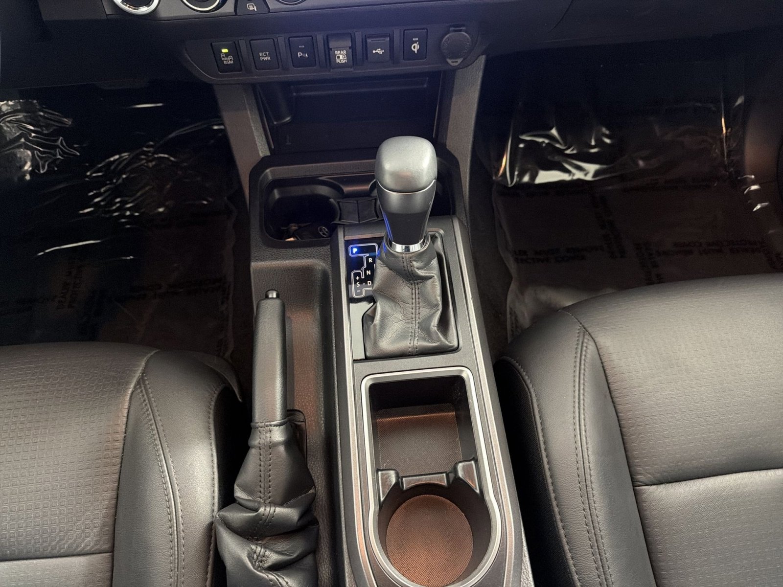 Used 2023 Toyota Tacoma TRD Off-Road image 22