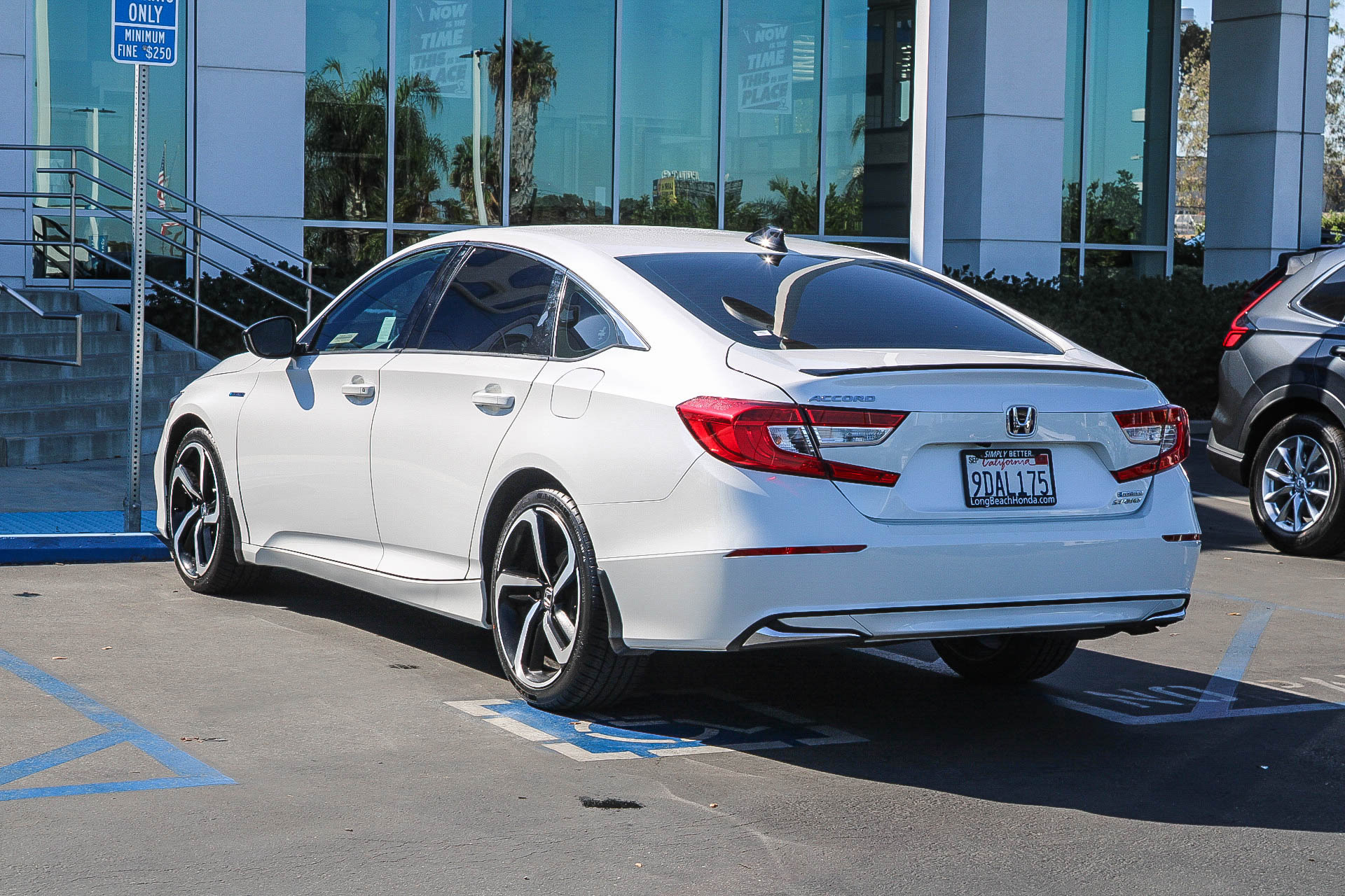 Used 2022 Honda Accord Sport image 9