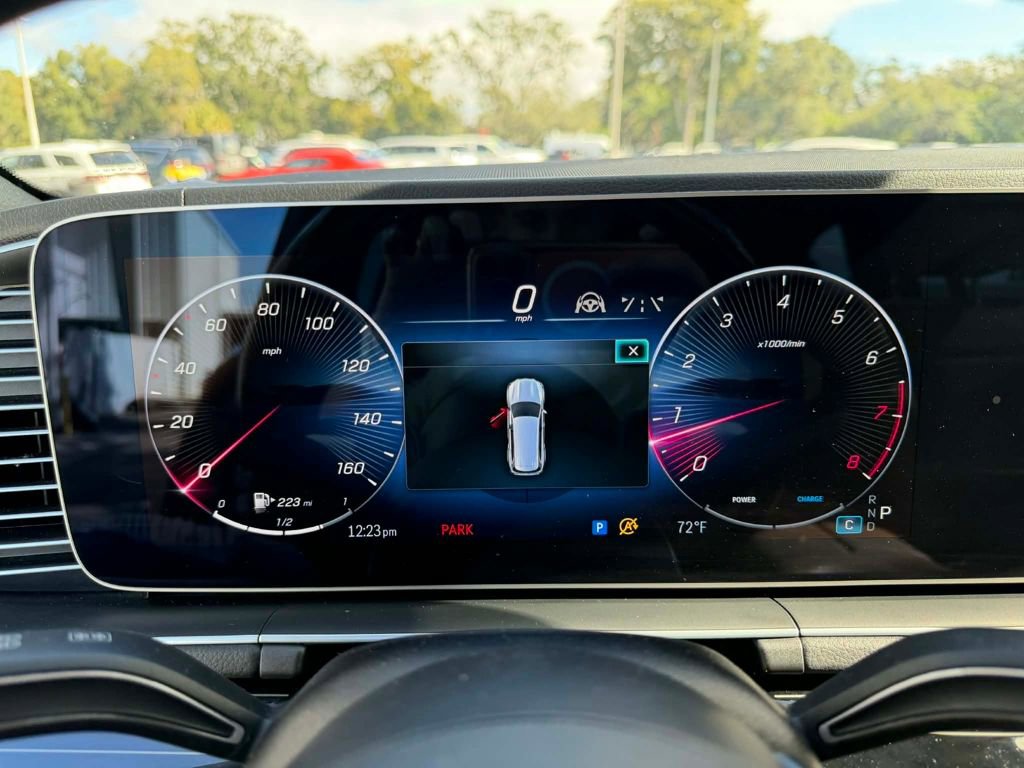 Used 2024 Mercedes-Benz GLS 580 4MATIC image 20