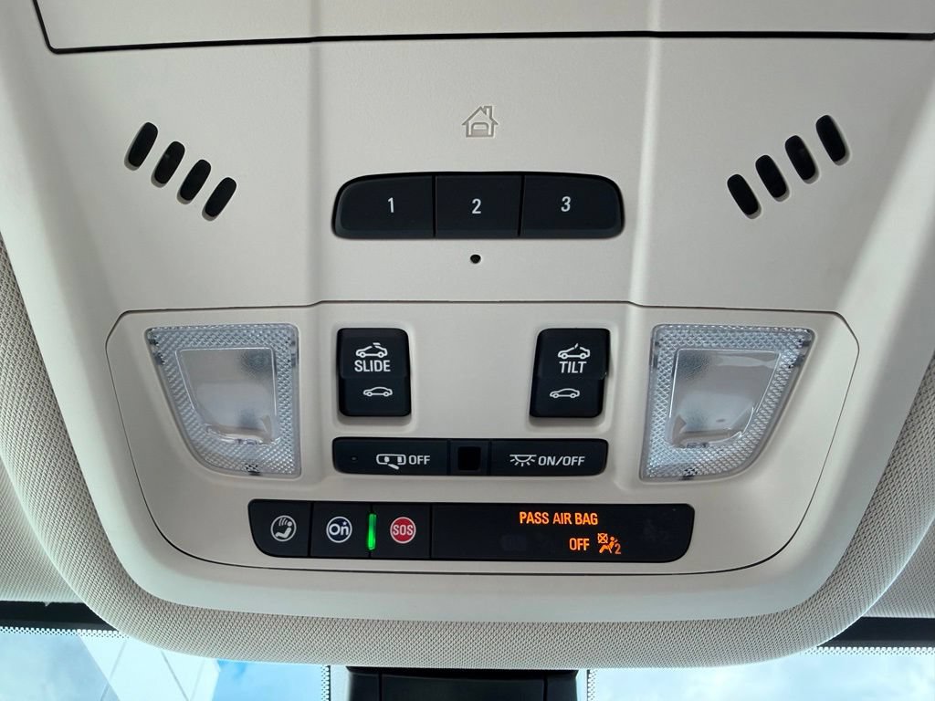 Certified 2023 GMC Acadia Denali w/ Denali Technology Package AWD/4WD image 36