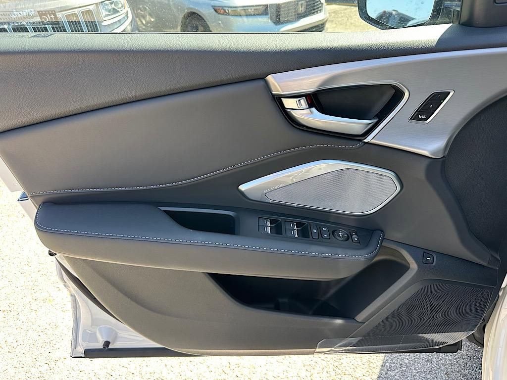 New 2025 Acura RDX w/ Technology Package image 10