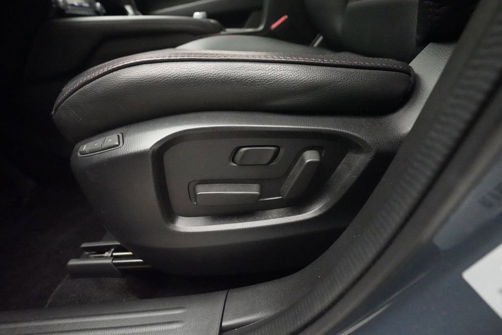 Used 2023 MAZDA CX-5 Carbon Edition image 29