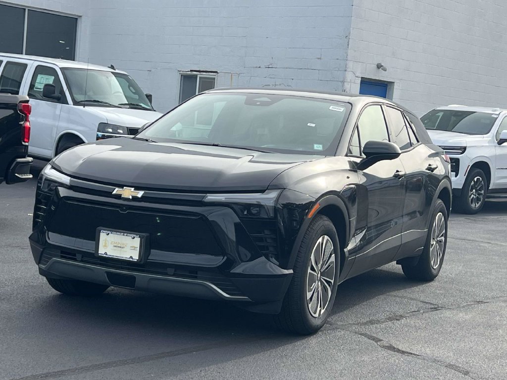 New 2026 Chevrolet Blazer EV LT FWD image 3