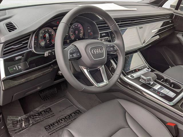 New 2025 Audi Q7 3.0T Premium Plus image 3