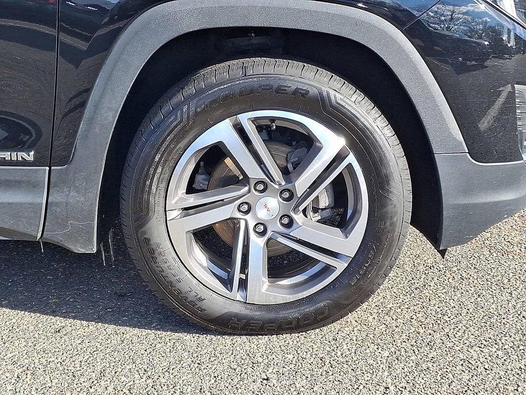 Used 2021 GMC Terrain SLT w/ Infotainment Package II image 11