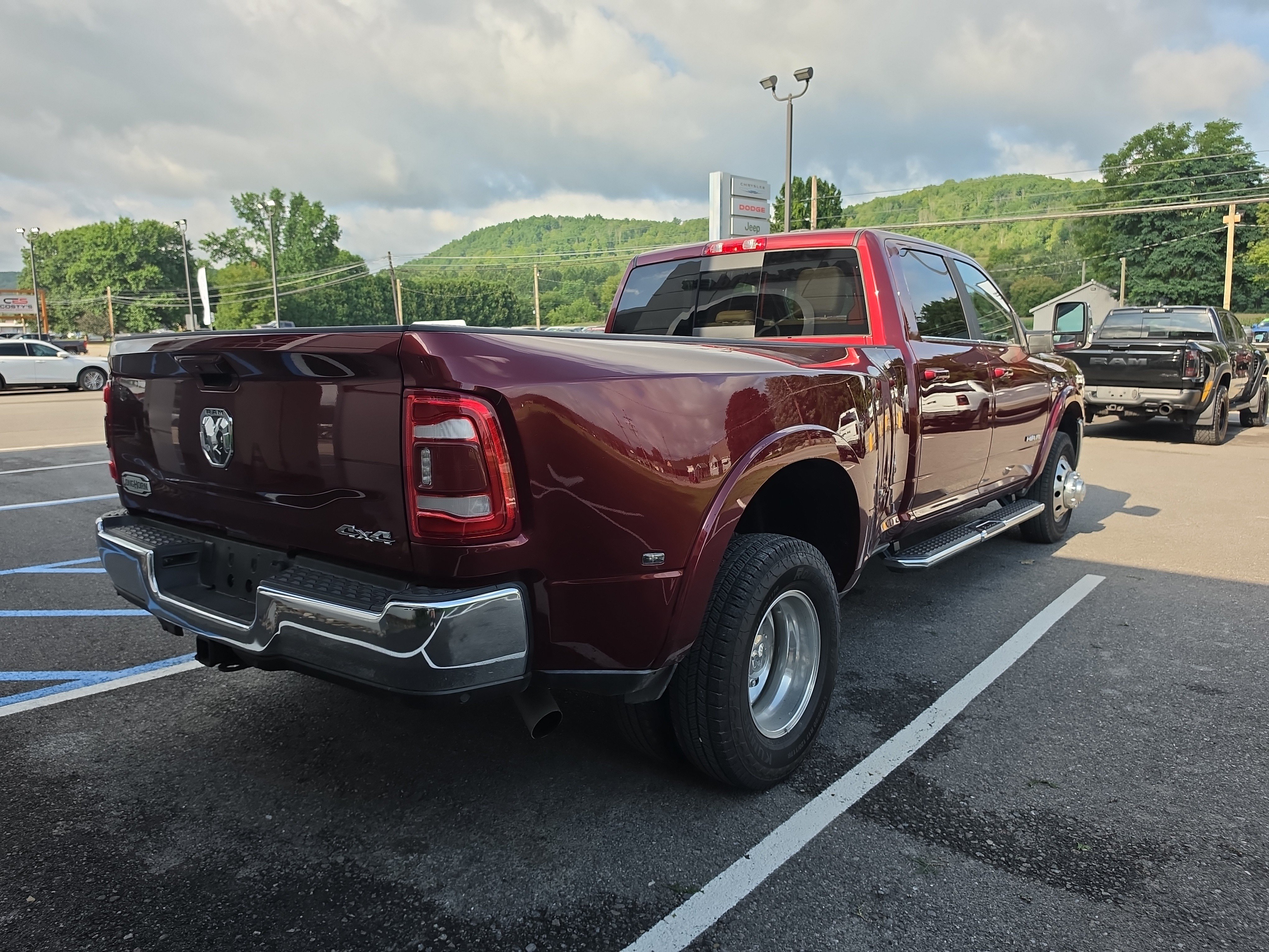 Used 2024 RAM 3500 Limited w/ Safety Group AWD/4WD image 3