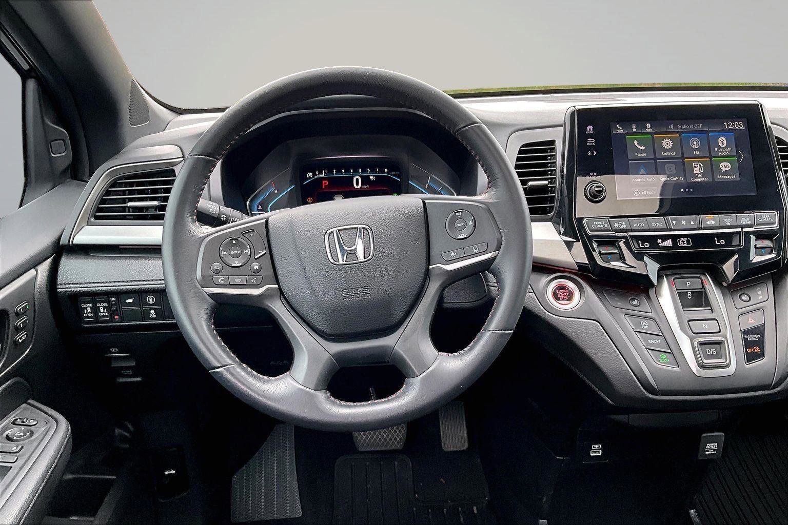 Used 2024 Honda Odyssey Sport image 6