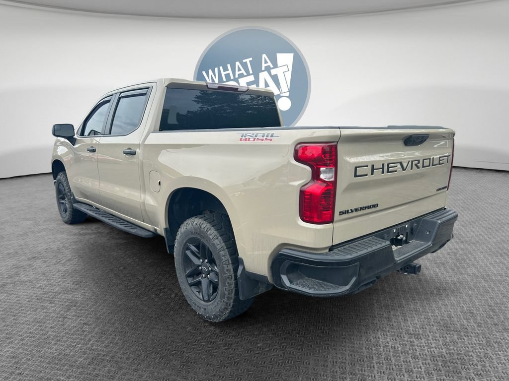 Used 2022 Chevrolet Silverado 1500 Custom Trail Boss w/ LPO, Dark Essentials Package AWD/4WD image 6