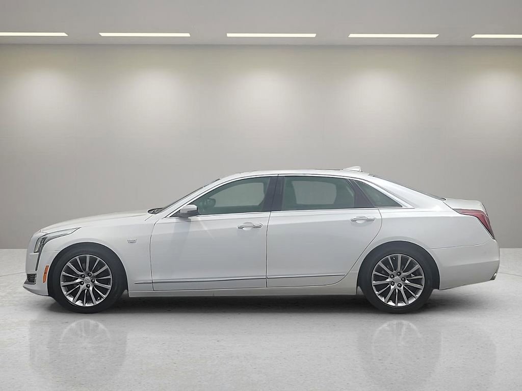 Used 2017 Cadillac CT6 Luxury AWD/4WD image 3