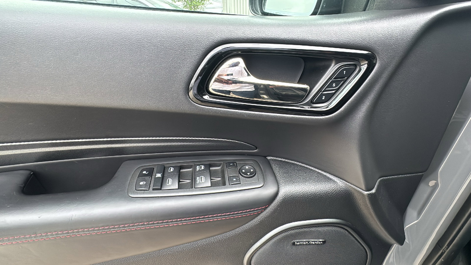 Used 2022 Dodge Durango R/T image 13