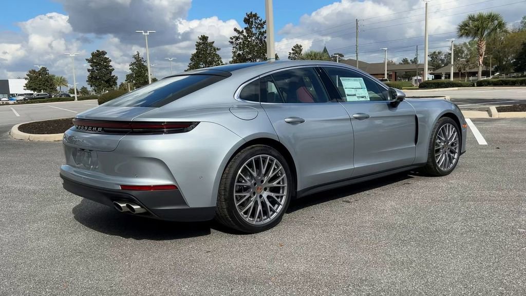New 2025 Porsche Panamera 4 image 8