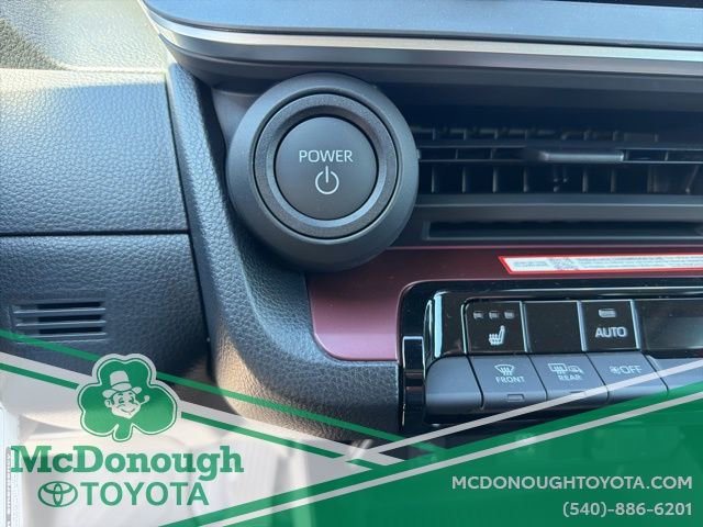 New 2026 Toyota Prius Plug-In Hybrid FWD image 3