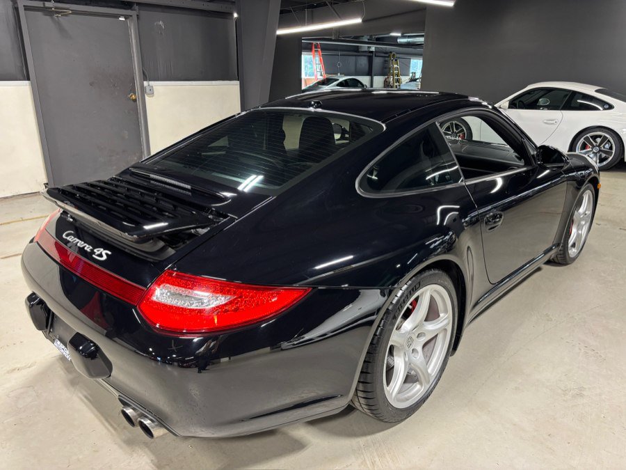 Used 2010 Porsche 911 Carrera 4S AWD/4WD image 21