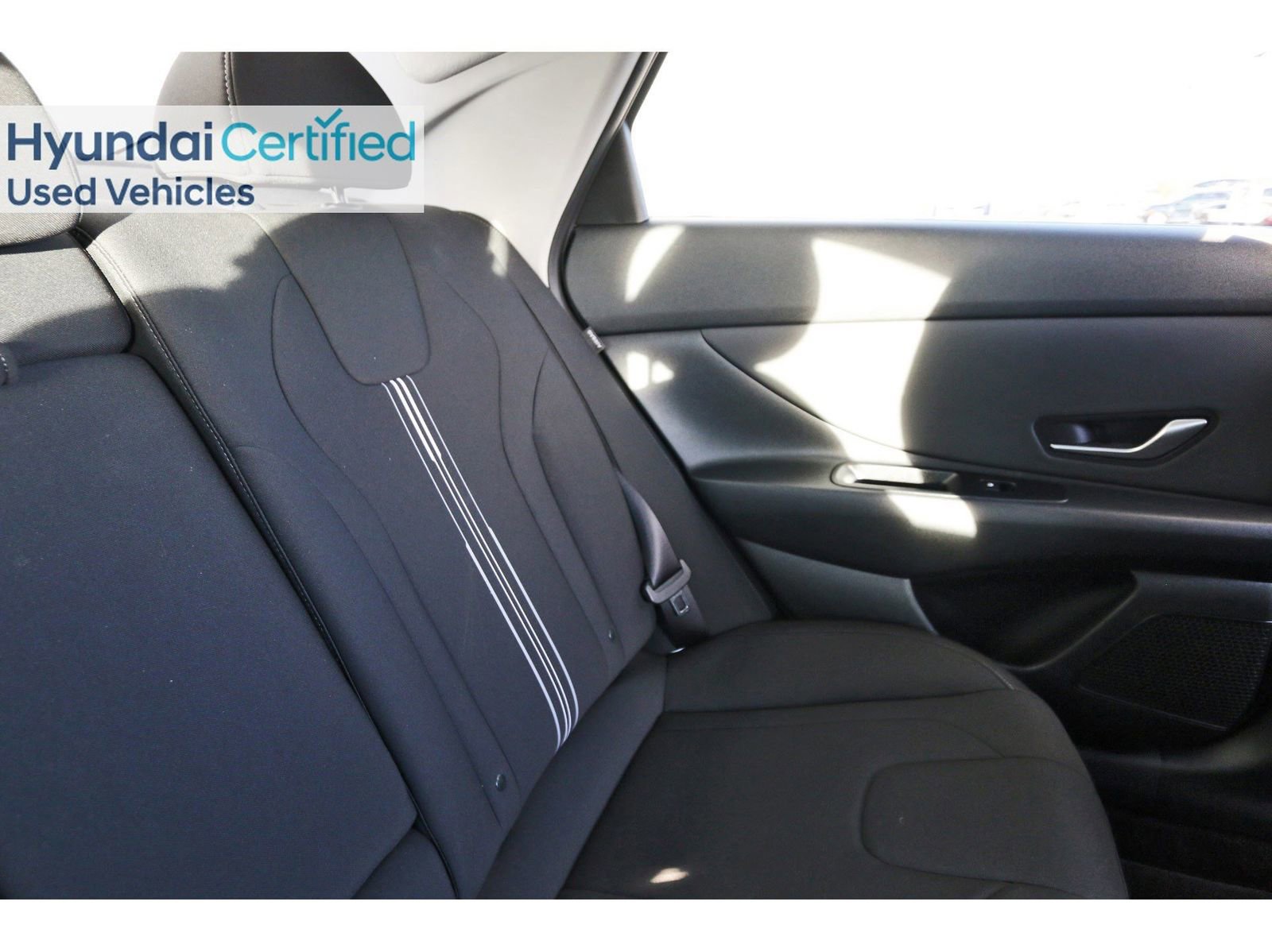 Certified 2025 Hyundai Elantra SEL image 15