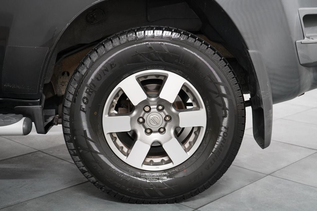 Used 2011 Nissan Xterra PRO-4X AWD/4WD image 32