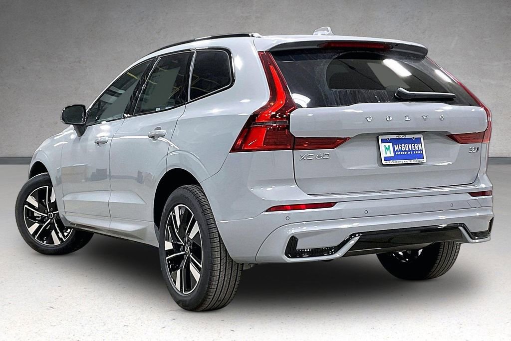 New 2026 Volvo XC60 B5 Core w/ Protection Package Premier image 3