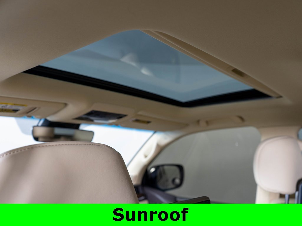 Used 2016 Lexus LX 570 4WD w/ Luxury Package image 13