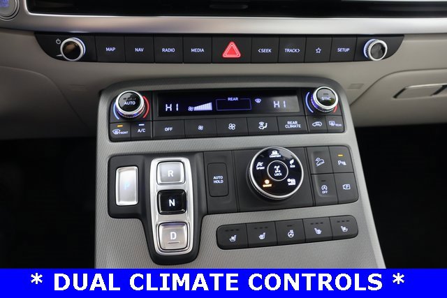 Used 2023 Hyundai Palisade Limited w/ Cargo Package image 15