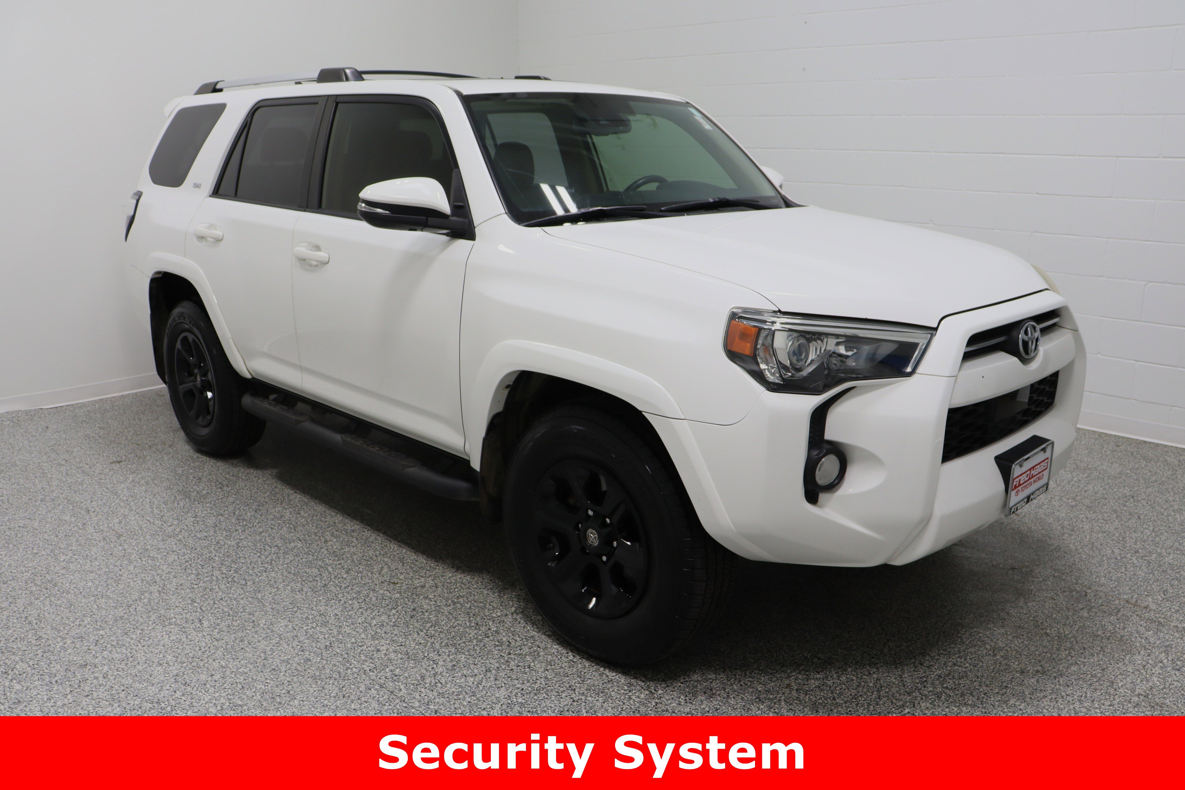 Used 2020 Toyota 4Runner SR5 Premium image 4