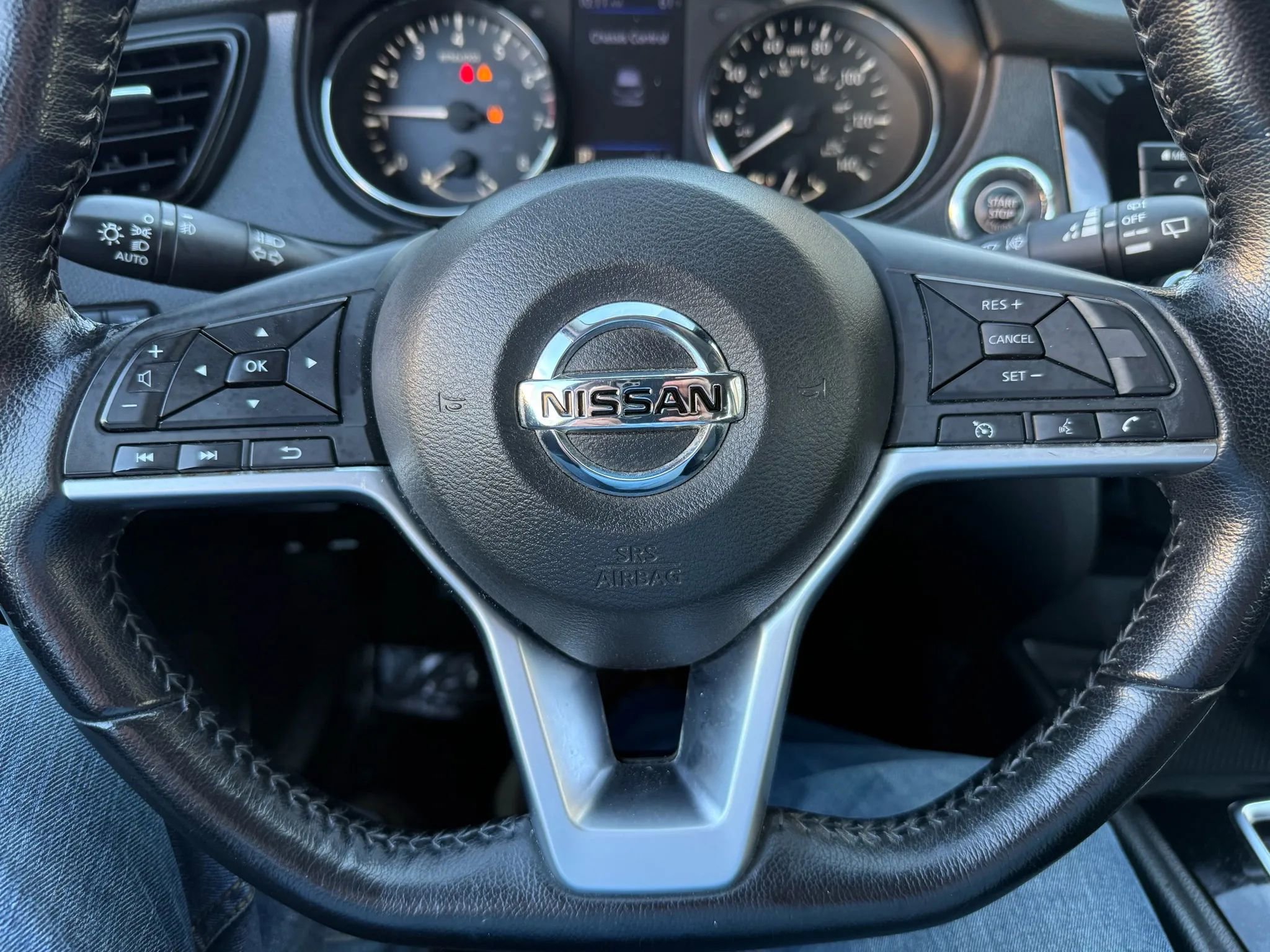Used 2021 Nissan Rogue Sport SV image 12