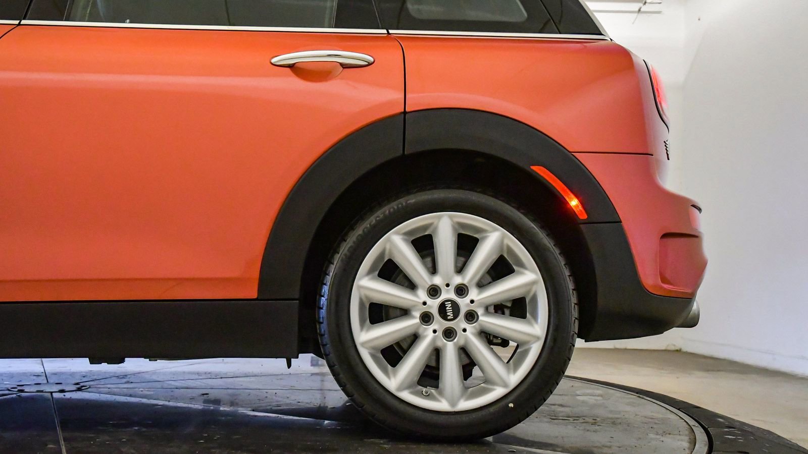 Certified 2023 MINI Cooper Clubman S image 11