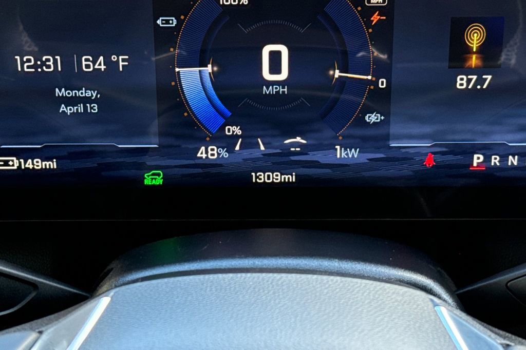 Used 2026 Chevrolet Equinox EV LT FWD image 38