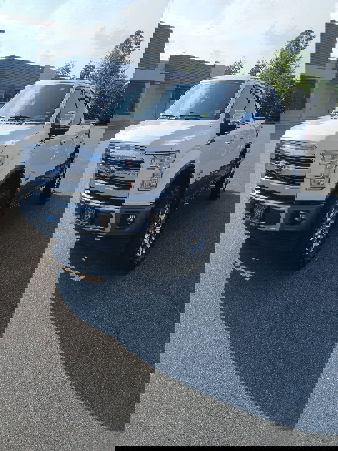 Used 2017 Ford F150 King Ranch w/ Equipment Group 601A Luxury AWD/4WD image 1