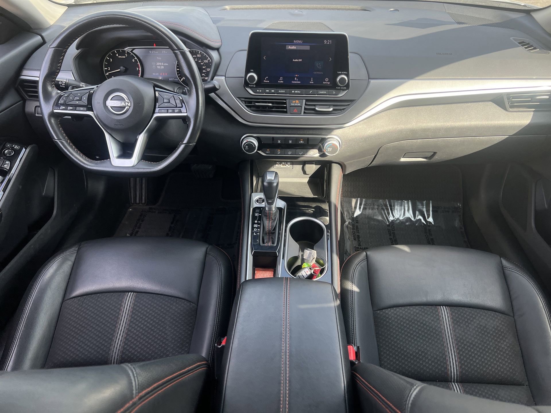 Used 2024 Nissan Altima 2.5 SR image 2