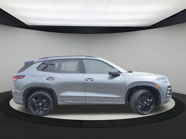 New 2026 Volkswagen Tiguan SE R-Line AWD/4WD image 8