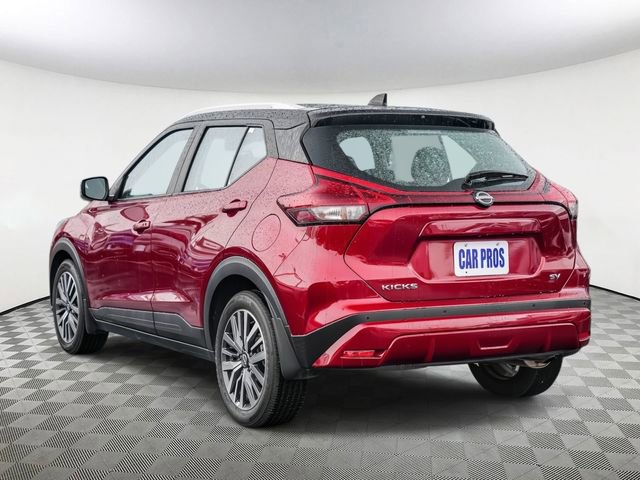 Used 2023 Nissan Kicks SV image 6