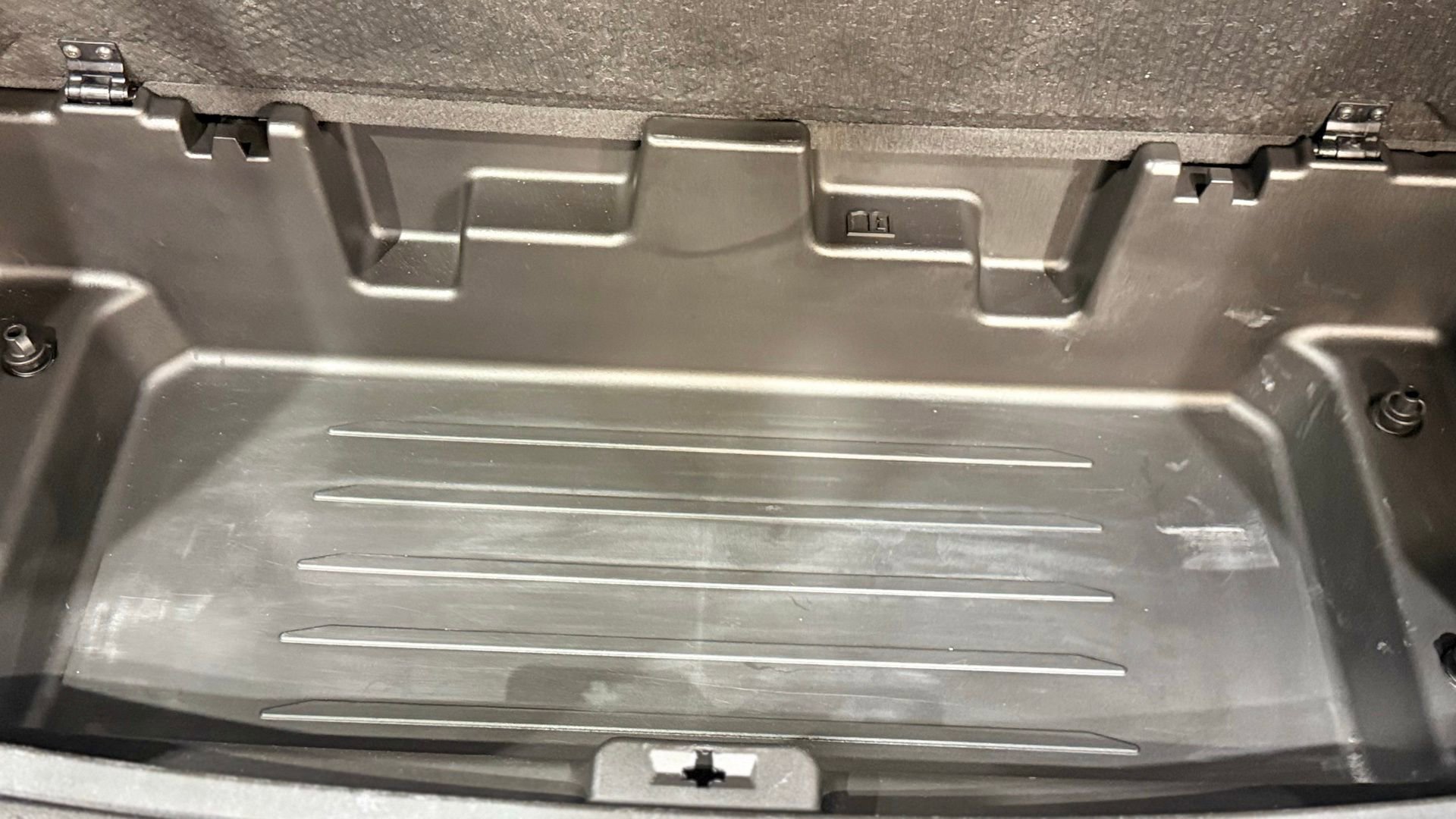 Used 2020 Chevrolet Traverse LT image 30