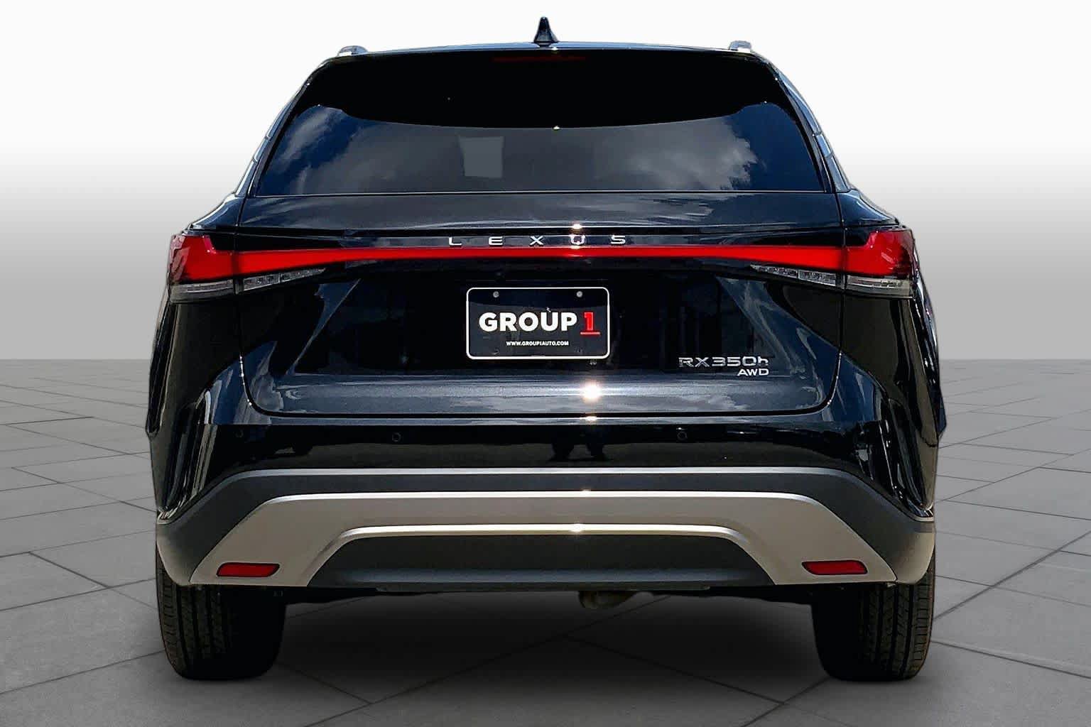Used 2024 Lexus RX 350h w/ Accessory Package (Z1) AWD/4WD image 5