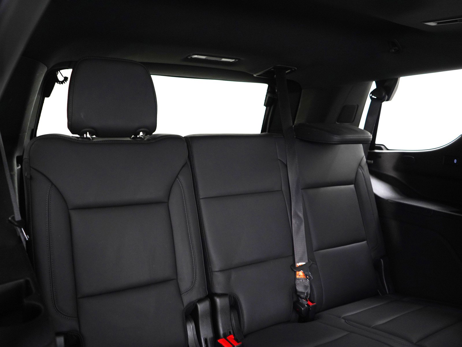 Used 2021 Chevrolet Tahoe Z71 w/ Luxury Package image 12