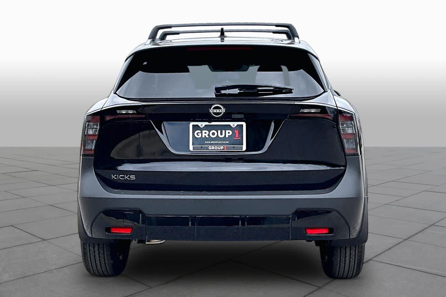 New 2027 Nissan Kicks SV FWD image 4