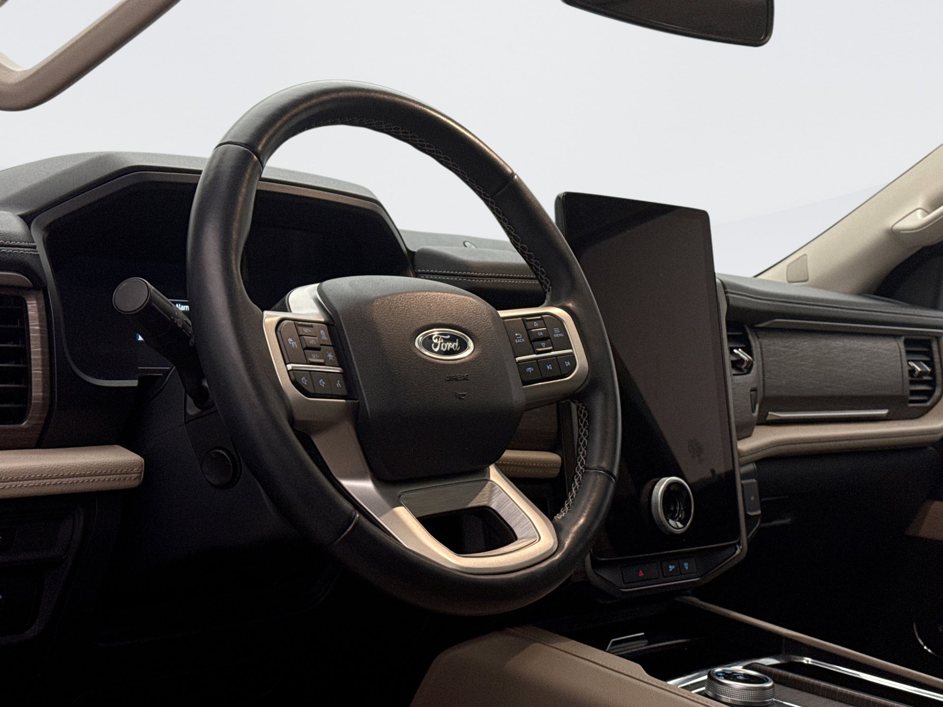 Used 2022 Ford Expedition Max Limited image 7