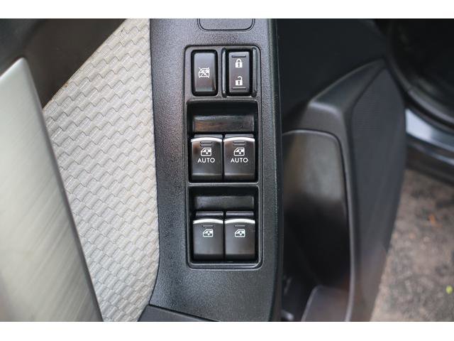 Used 2018 Subaru Forester 2.5i Premium w/ All-Weather Package AWD/4WD image 12