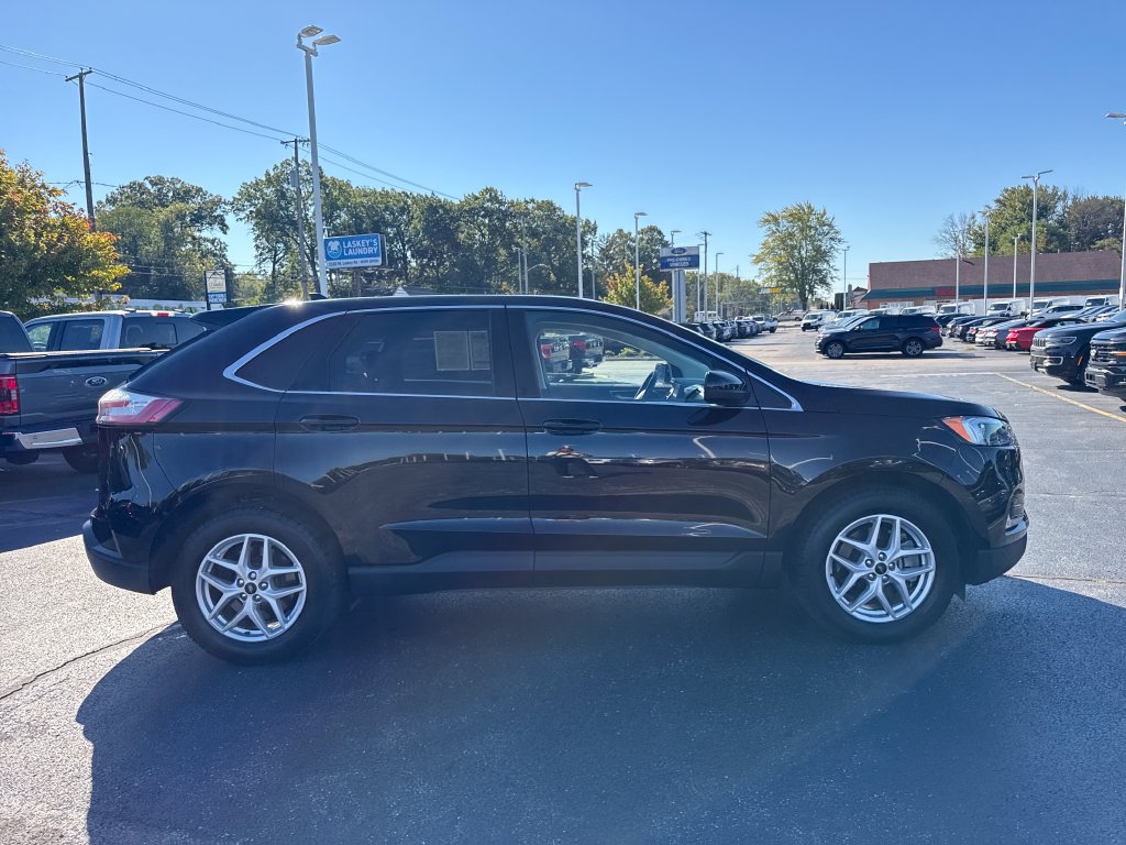 Used 2023 Ford Edge SEL w/ Convenience Package AWD/4WD image 6