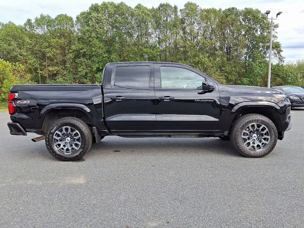 Used 2024 Chevrolet Colorado Z71 image 7