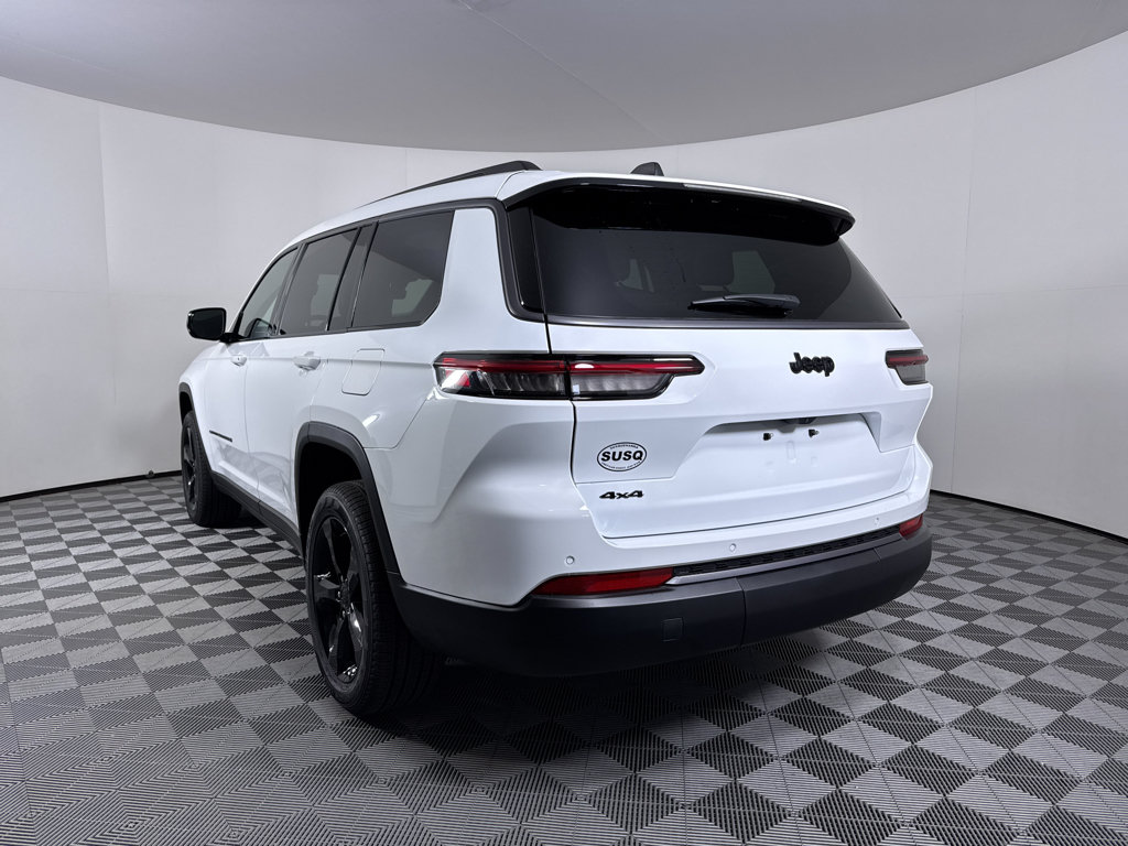 New 2026 Jeep Grand Cherokee L Limited w/ Limited Altitude Package AWD/4WD image 22