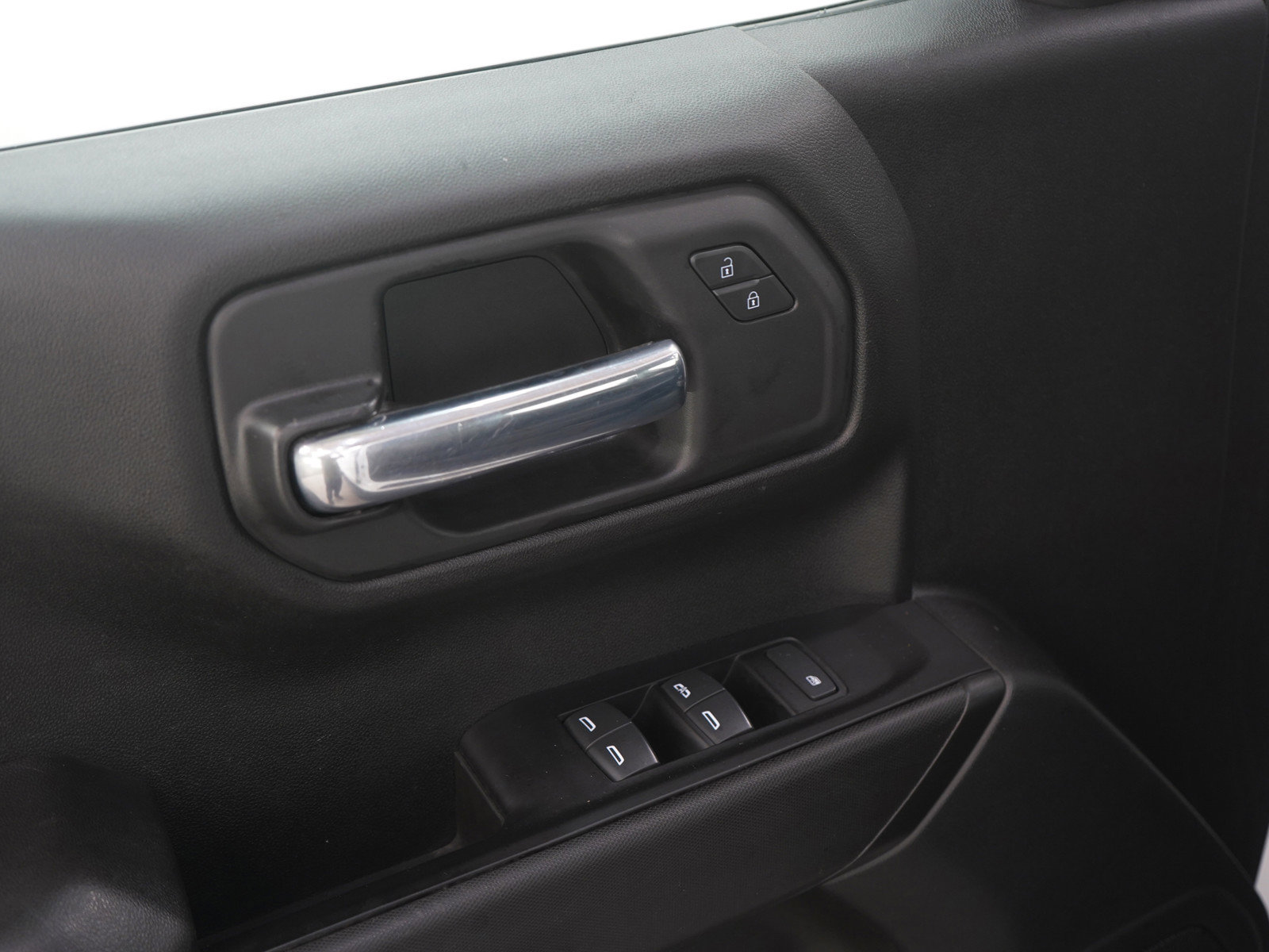 Used 2023 Chevrolet Silverado 1500 W/T w/ Z71 Off-Road Package image 22