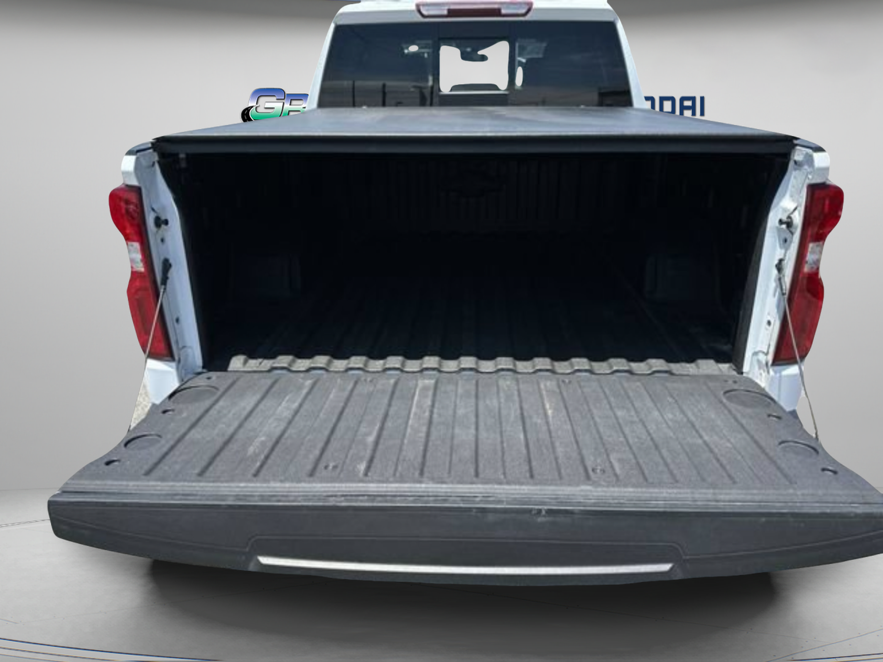 Used 2022 Chevrolet Silverado 1500 RST w/ Redline Edition AWD/4WD image 19