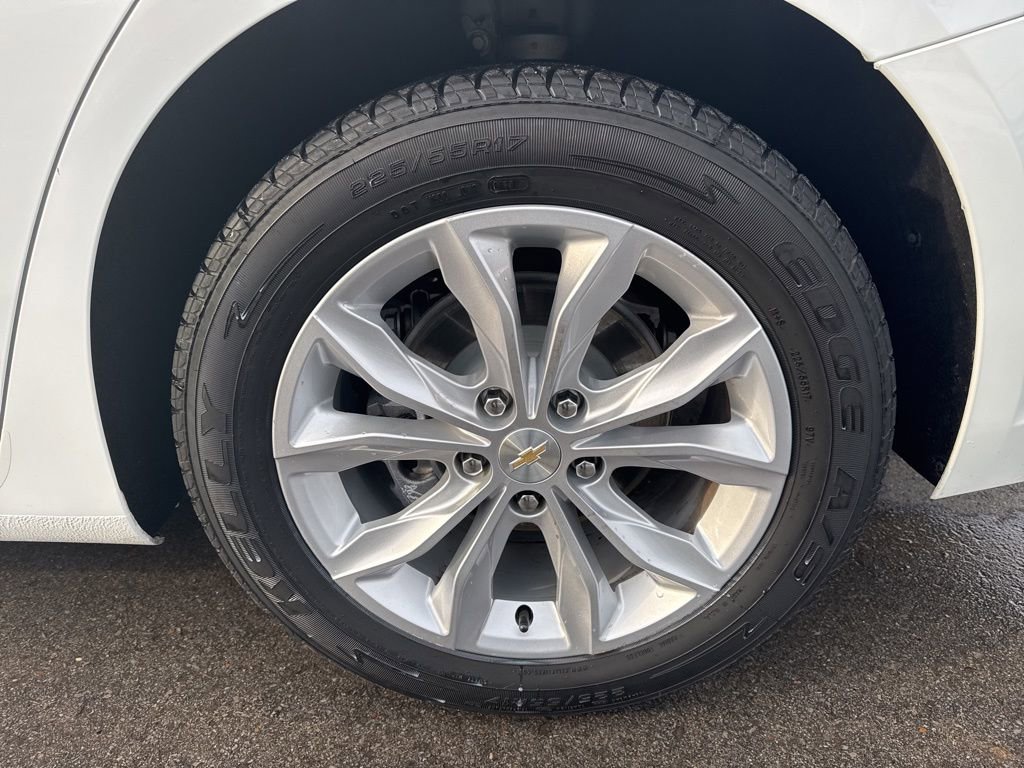 Used 2023 Chevrolet Malibu LT image 27