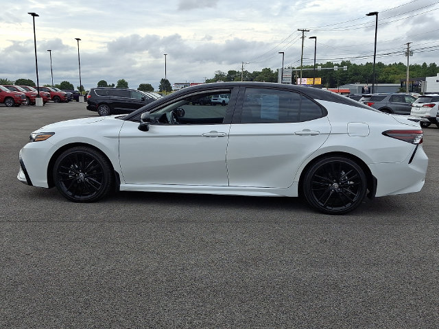 Used 2024 Toyota Camry XSE w/ Cold Weather Package AWD/4WD image 7