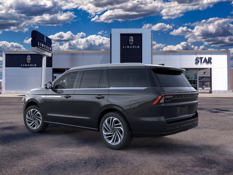 New 2026 Lincoln Navigator Reserve AWD/4WD image 4