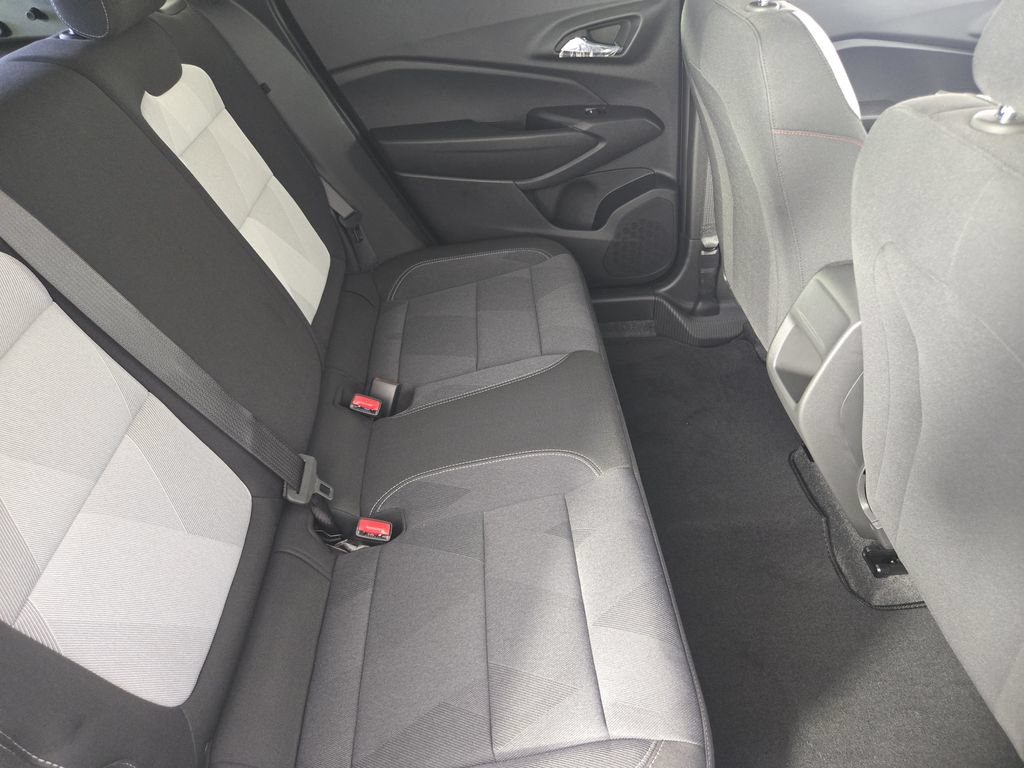 New 2026 Chevrolet Trax RS w/ Driver Confidence Package FWD image 34