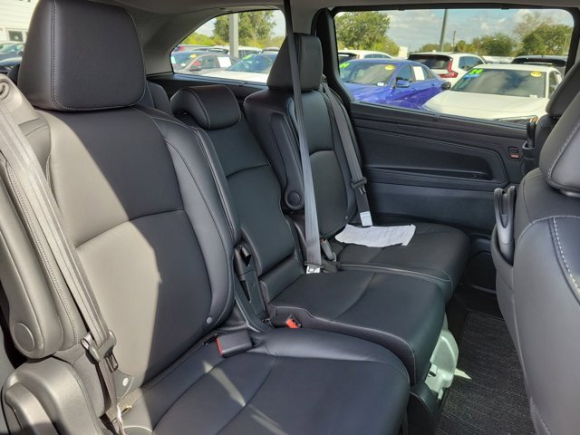 Used 2024 Honda Odyssey Touring image 10