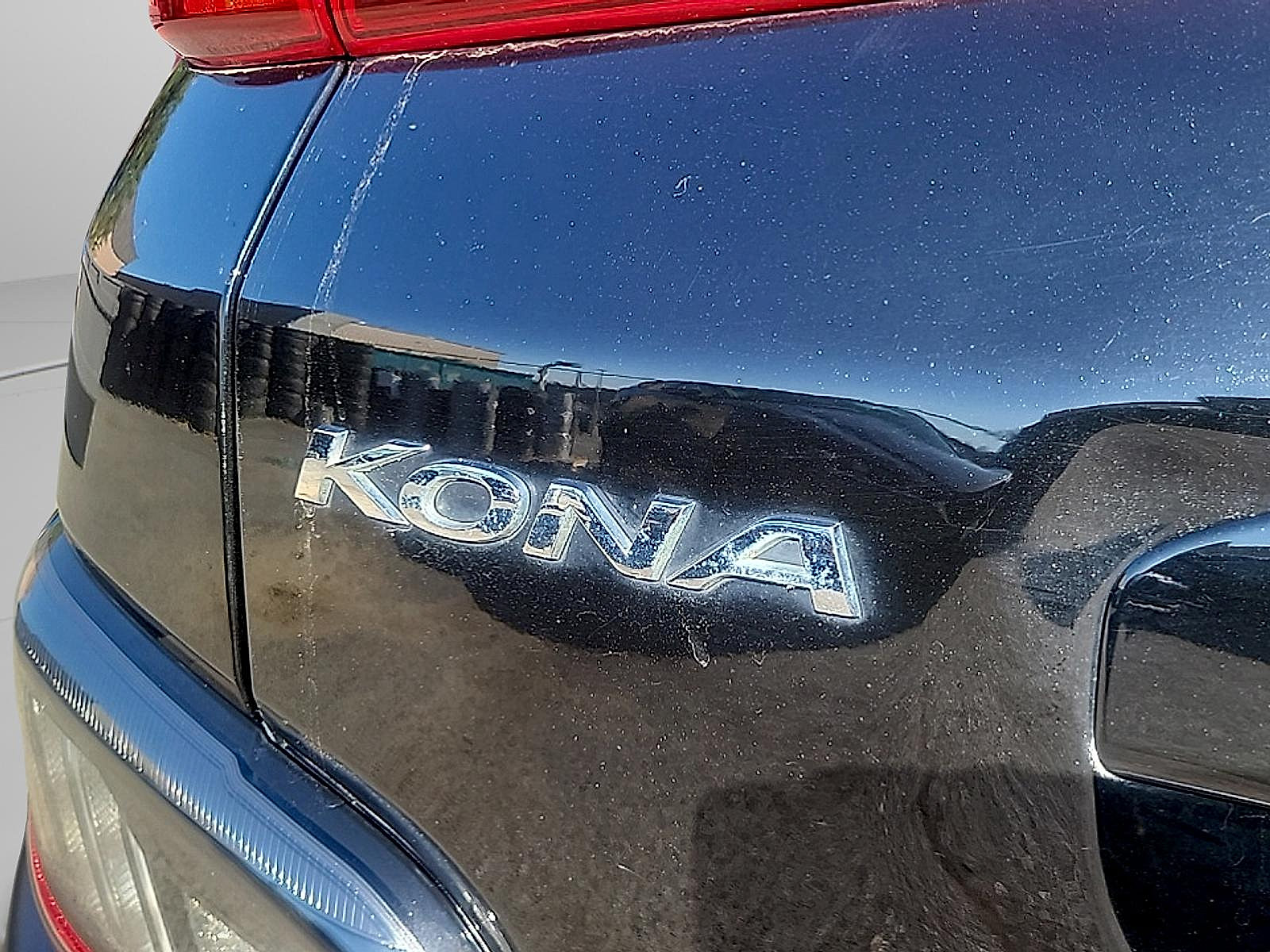 Used 2022 Hyundai Kona Limited w/ Cargo Package AWD/4WD image 29